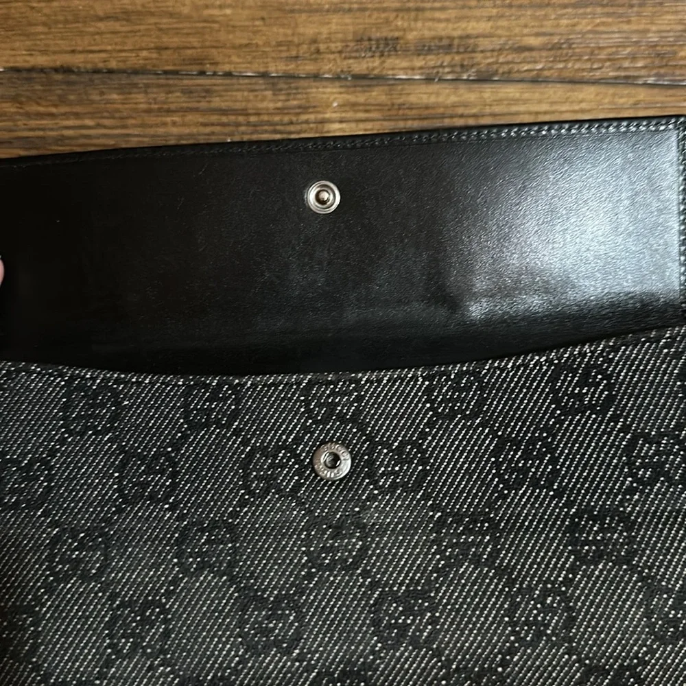 Gucci black long wallet, see photos for condition - Picture 6 of 13